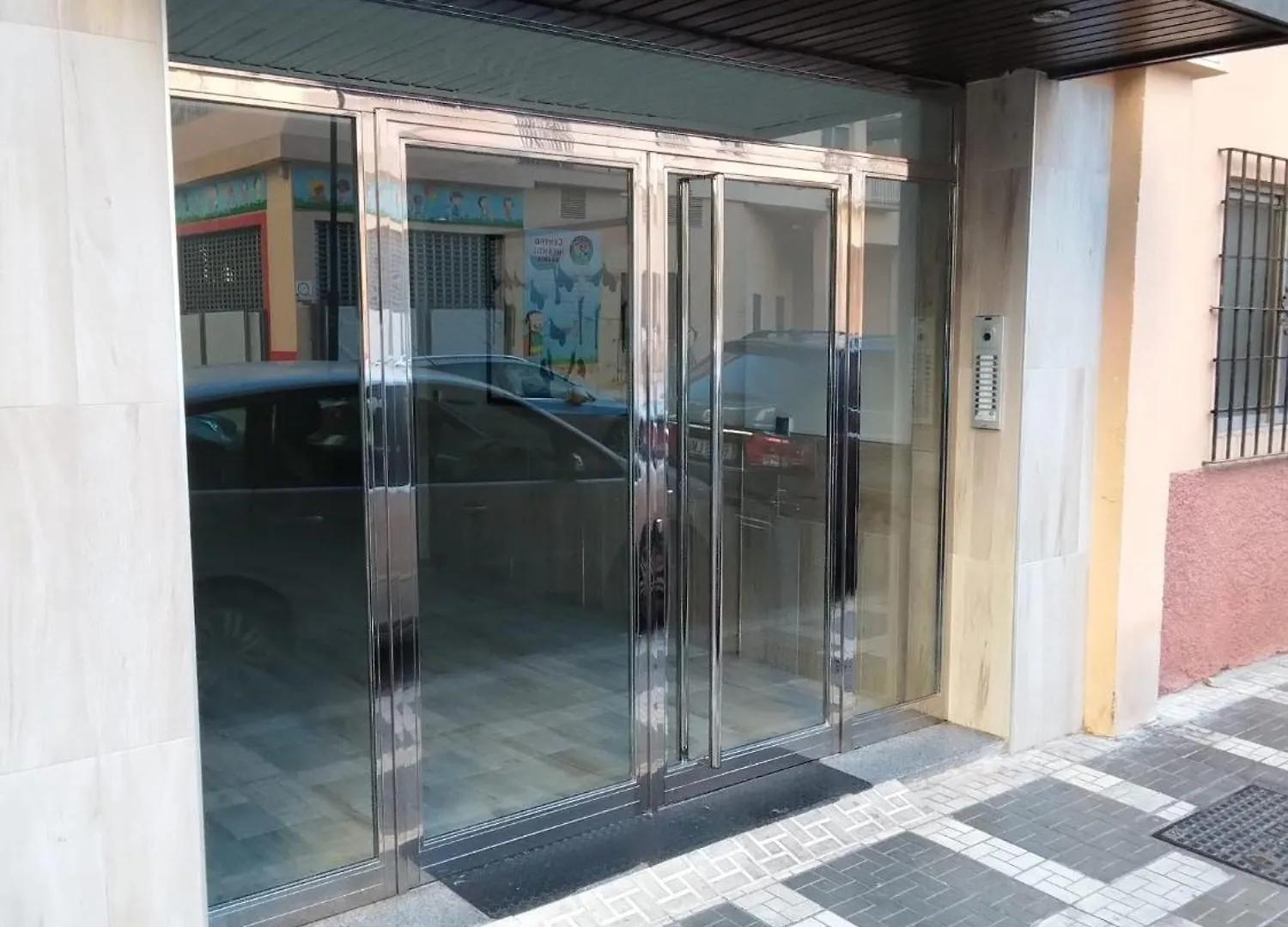 Alojamiento Tahri Apartment Torremolinos